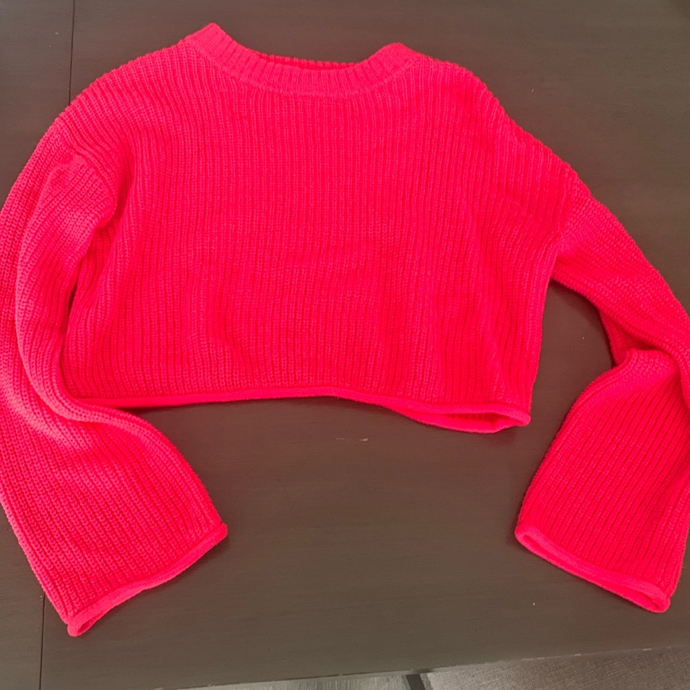 Hot Pink Cropped sweater